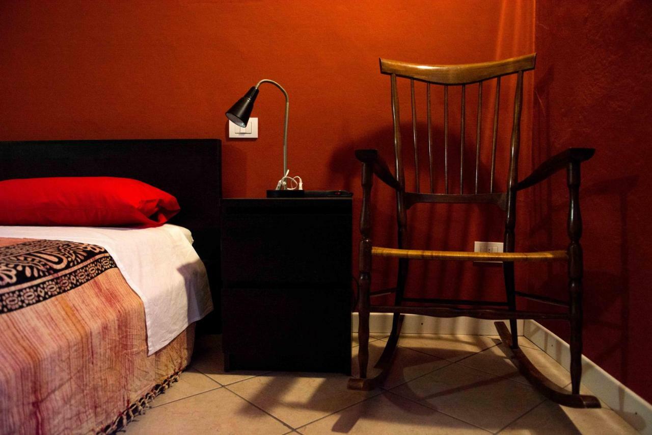 Casa Galattica Per Autostoppisti